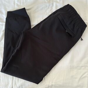 NWT Men’s BYLT Roamknit Jogger Size Large